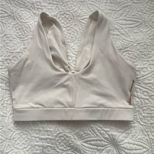 Whitney simmons gymshark sports bra